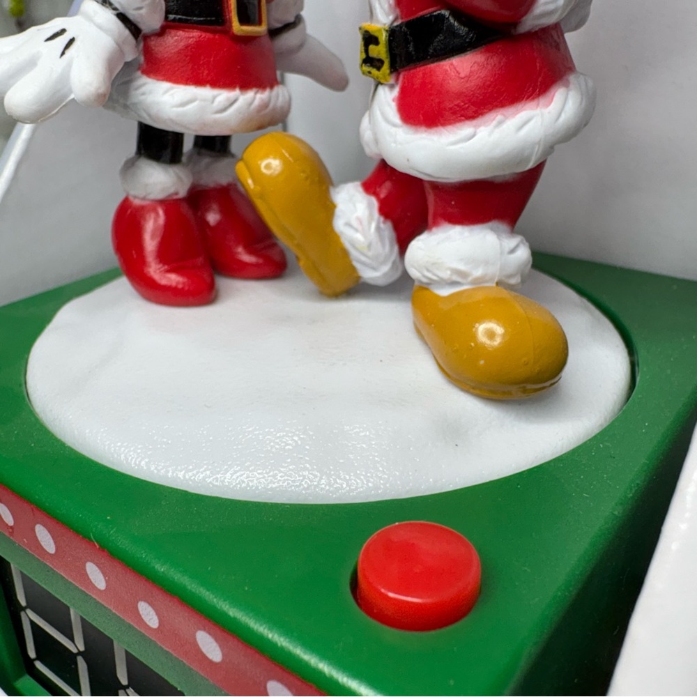 Disney Mickey Mouse Minnie Mouse Animated Talking Countdown 2 Christmas Calendar - Picture 11 of 12